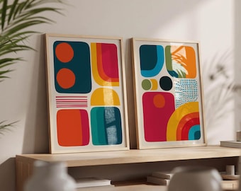 Set mit 2 kräftigen, farbenfrohen Retro-Digitaldrucken