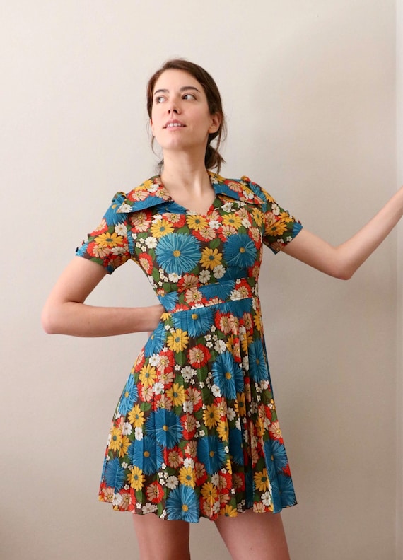 70s floral dress