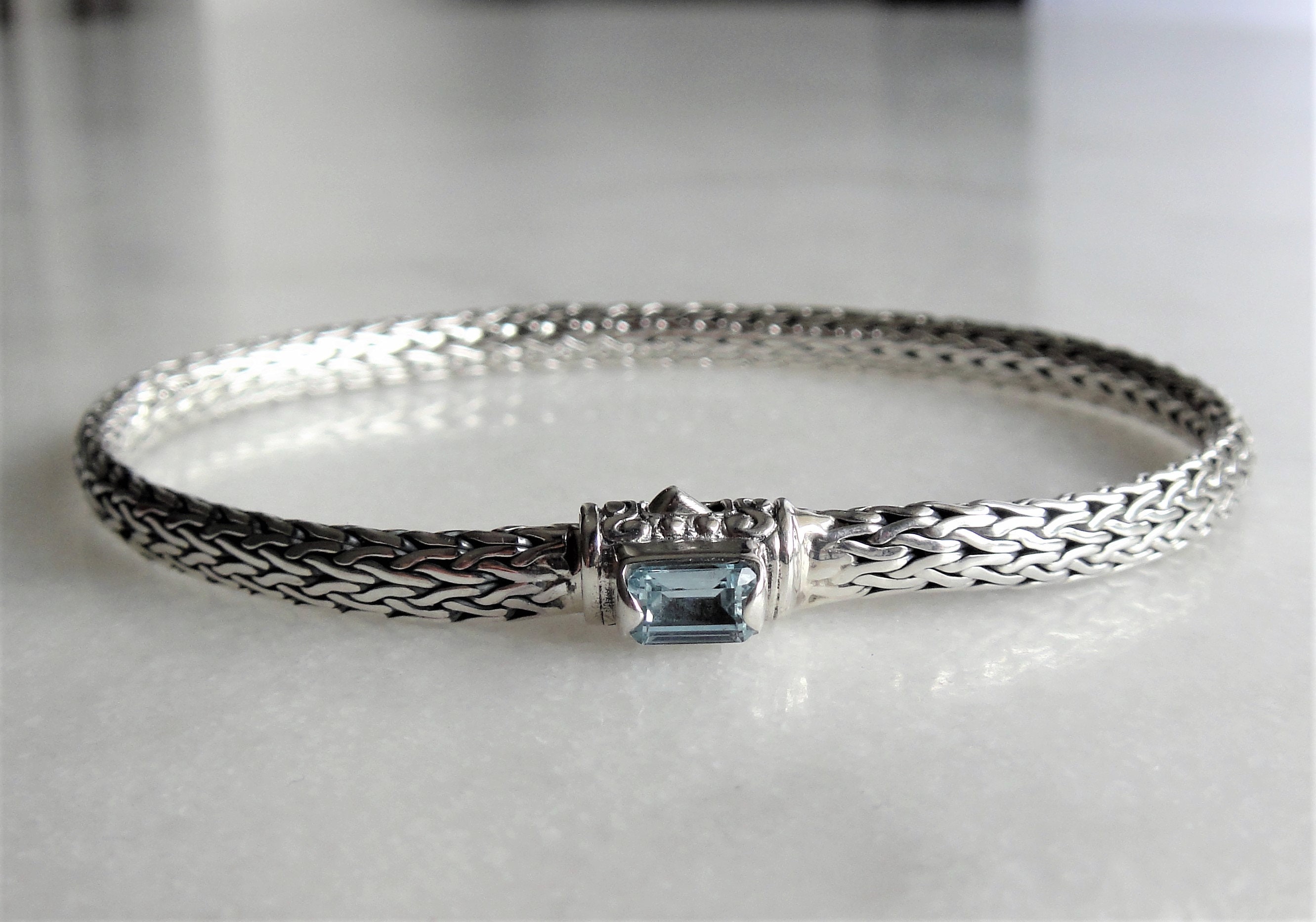 Blue Topaz Bracelet, Women's Fashion, Jewelry & Organisers, Bracelets on  Carousell