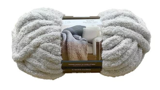 Mainstays 31.7 yd ivory chunky chenille yarn hotsell