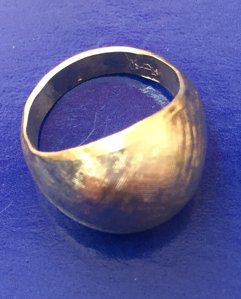 Vintage Dome Ring Made In18 Kt Hge Etsy