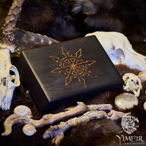 Étoile du chaos - Noir et sculpté | Peint à la main | sculpté | Poli | Boîte à bijoux | Boîte de tarot| Wicca | Rangement en cristal | Coffret d'autel |04