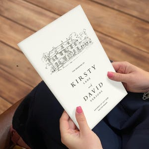 会場スケッチ式次第 – カスタムカバー付き結婚式式典小冊子