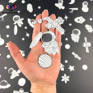 100 Teile Doodle Astronaut Papier Konfetti, schwarz und weiß, Erste Reise um die Sonne Party Deko, Weltraum, Sonnenparty, Junge, Planeten