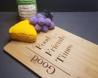 Engraved Wood Cutting Board Set