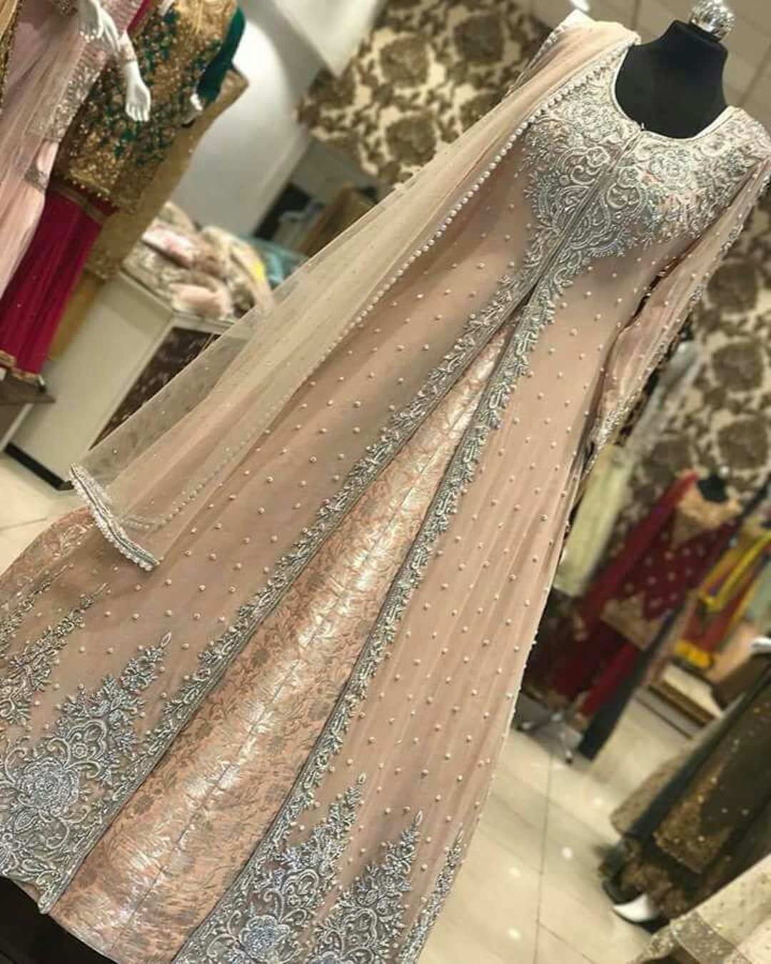 maksi style dress
