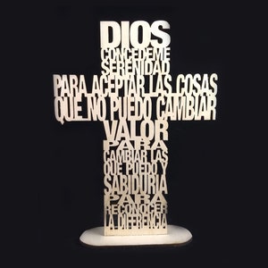 relcr24 - CRUZ ORACION de la SERENIDAD. Serenity Prayer in spanish, with base for table decoration