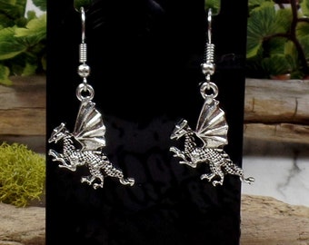 Dainty Silver Dragon Earrings, Tiny Dragons, Fantasy, Animal Earrings, Medieval Earrings