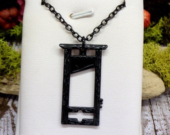 Black Guillotine Necklace, Executioner Necklace, Medieval Necklace, Horror Necklace, Halloween Necklace, Death, Cosplay