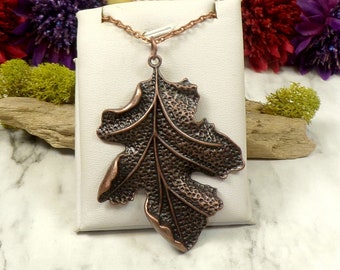 Copper Oak Leaf Necklace, Antique Copper Leaf, Autumn Leaf Necklace, Fall Leaves Jewelry, Curled Leaf Necklace