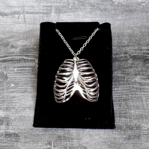 Skeleton Rib Cage Necklace - Rib Cage Pendant - Skeleton Chest Necklace - Doctor Gift - Science Gift - Zombie - Halloween Jewelry