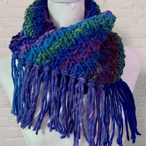 Handgestrickter Loop Schal / Schlauchschal