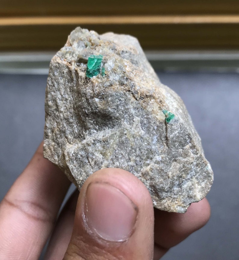 C16 Natural Emerald Crystal Specimen From Sawat Pakistan 187gr 2.8 inch