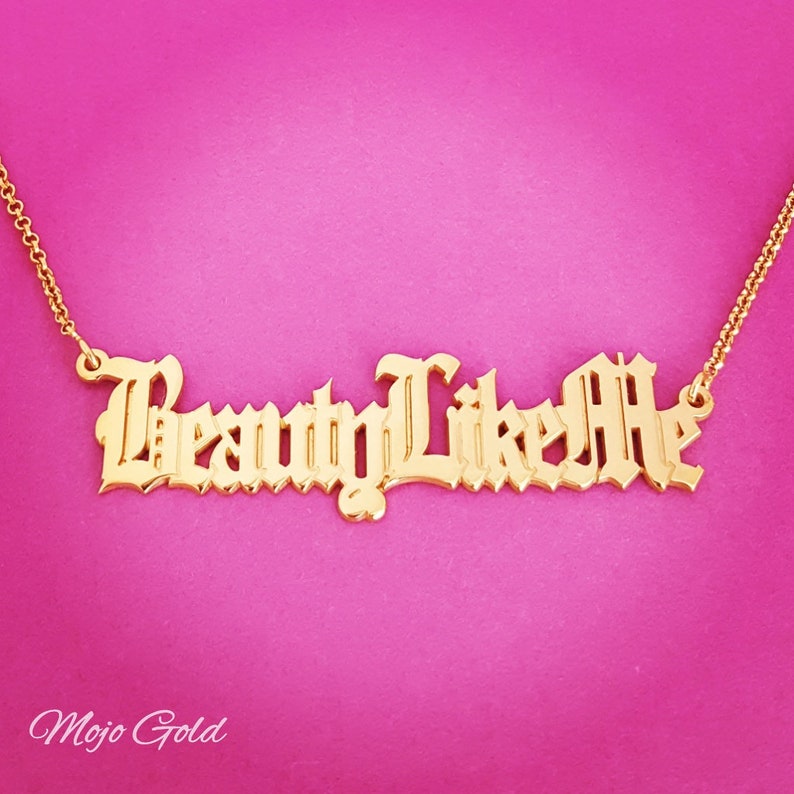 3 Name Necklace Women/'s Personalized Necklace 18K Gold Plated Any Name Necklace Vintage Style Necklace Gothic Necklace Old English Necklace