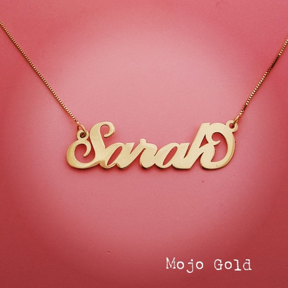 Sarah name on sale necklace gold
