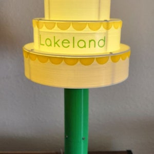Lakeland, Florida Cake Water Tower Light