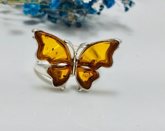Butterfly Silver and Amber Ring,Women Ring,Animals Jewelry,Bernstein,Souvenir Amber Stone,Gemstone Jewelry,Baltic Amber Ring,Butterfly Ring