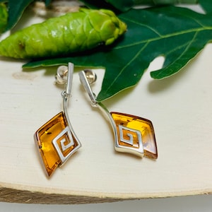 Long Drop Amber Earrings,Square Amber Earrings,Moderne Amber Earrings,Bernstein Earrings,Amber Jewelry,Classic Amber Earrings,Gift Amber