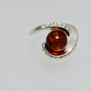 Delicate Amber Ring,Amber and Silver Jewelry, Stylish  Amber Ring,Modern Silver and Amber Ring,Bernstein Ring,Statement Amber Ring,Gift