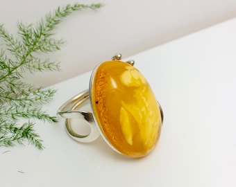 BaltIc Amber Ring,Luxury Amber Jewelry,Bernstein,Big Yellow Amber Stone Ring,Adjustable Ring,Extremely Rare Amber Ring,Amber and Silver,Gift