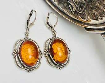 Baltic Amber Cameo Earrings,Hand Carved Women Portrait Cameo Earrings,Bernstein,Amber Intaglio Earrings,Amber Stone,Women Amber Jewelry,
