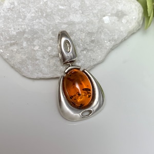 Grüner Bernstein Anhänger,Klassischer Bernstein Anhänger,Baltischer Bernstein Schmuck,Bernstein Anhänger,Grüner Bernstein Anhänger,Cognac OvalEr Bernstein Anhänger,