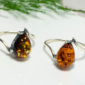 Baltic Amber Ring,Teardrop Amber Stone Ring,Bernstein,Everyday Amber Jewelry,Women Amber Ring,Amber Gift,Dainty Silver Ring,Amber Jewelry,