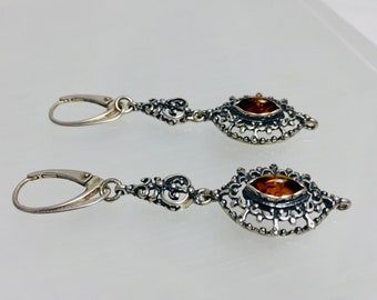 Dangle Amber Earrings,Silver Earrings  with Natural Baltic Amber,Bernstein Earrings,Classic Cognac Amber Earrings,Bernstein Jewelry,Gift