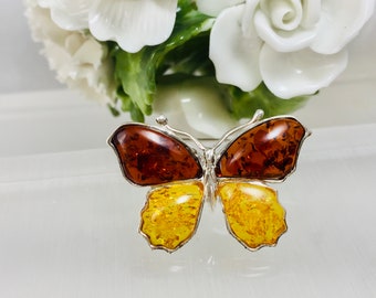 Elegant Amber Brooch,Butterfly Amber Brooch,Amber and Silver Jewelry,Bernstein Butterfly,Amber and Silver Gift,Luxury Amber Jewelry,Papillon