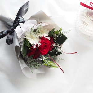 Preserved flower bouquet,Mother’s day gift, wrapping flowers,  get well gift, special gift, anniversary, gift for her, flower decoration,
