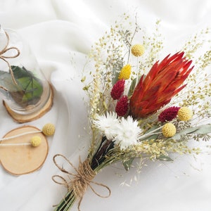 preserved flower, dried flower, gift for her, flower decoration, flower arrangement, home decor, table decor, wild flower, handmade bouquet