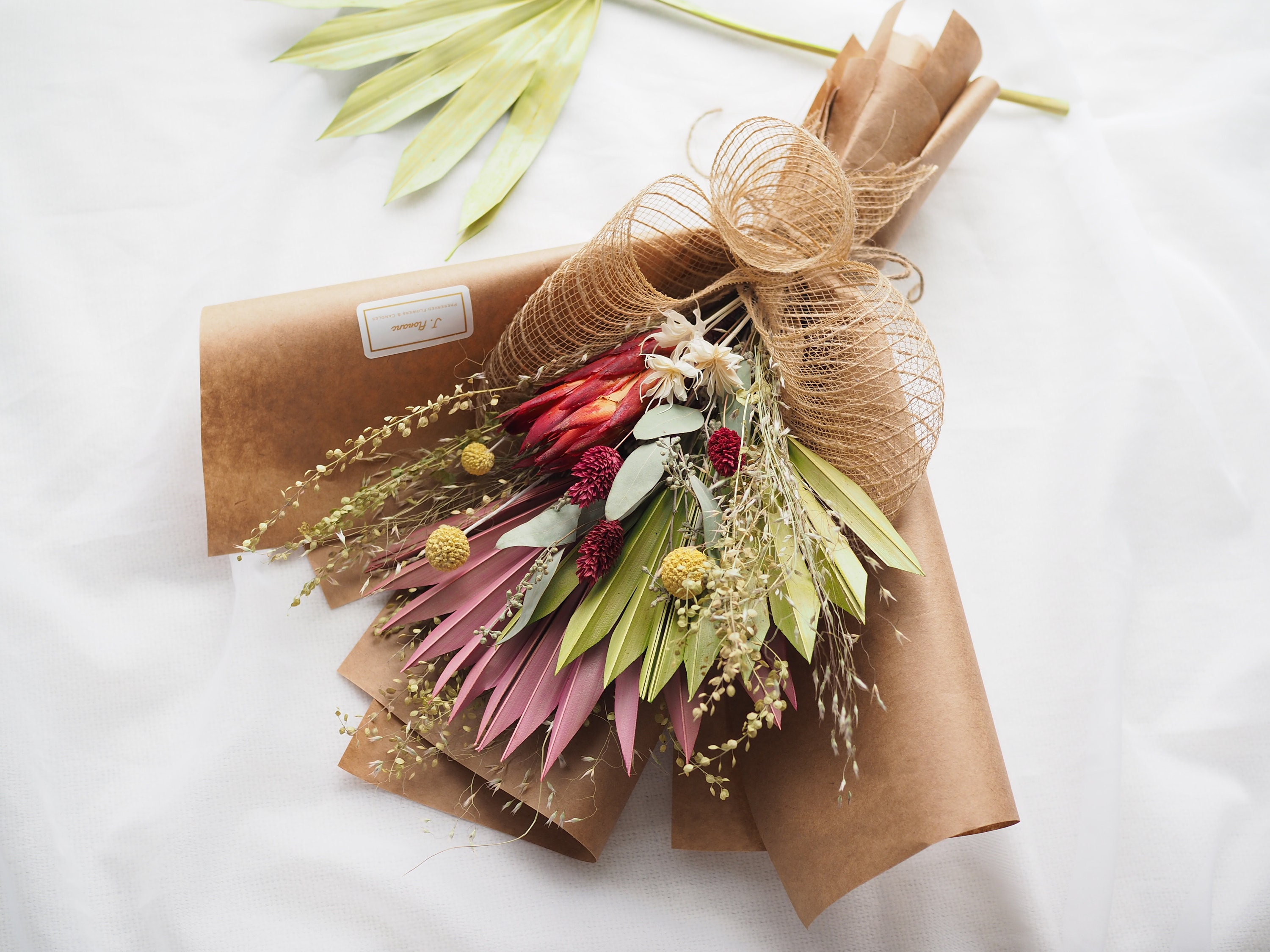 Wrapping your bouquet in a sustainable way – Young Blooms Florists