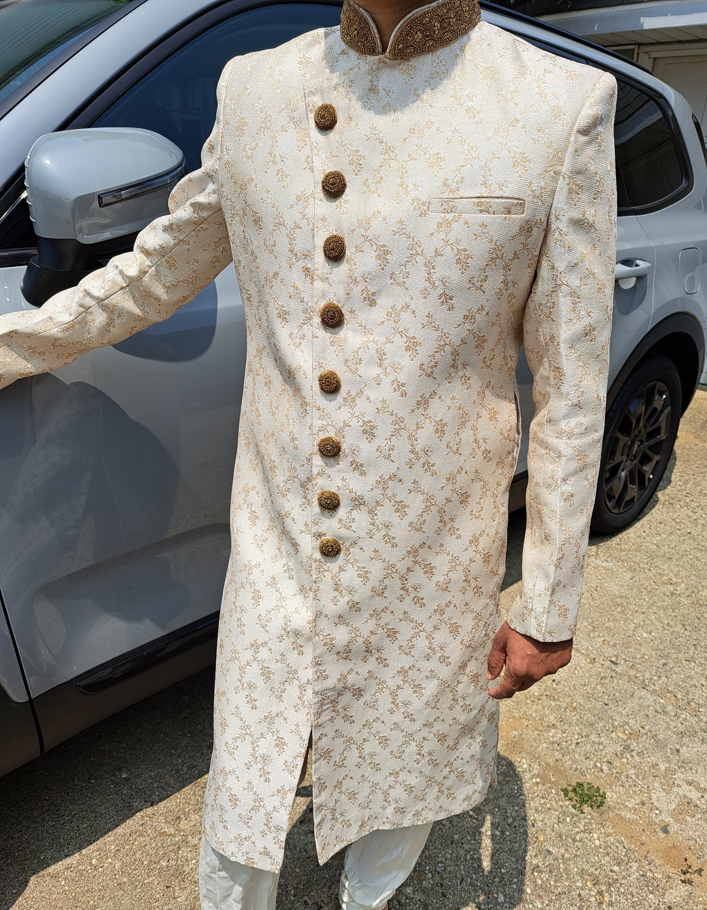 Cross cut sherwani clearance