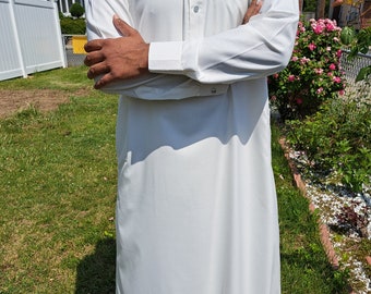 IElegant Designer cotton Thobes for Islamic Muslim men's wear - Arabic middle Eastern religious men prayer robes - men thobe - Arabic jhubba