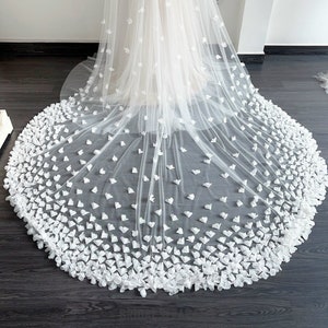 Handmade 3D Flower Veil, 1 Tier Veil, Flower Bridal Veil, Custom Veil, Wedding Veil, One layer Wedding Veil, Chapel Wedding Veil / Veil 42