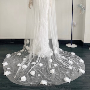 Handmade 3D Flower Veil, 1 Tier Veil, Flower Bridal Veil, Custom Veil, Wedding Veil, One layer Wedding Veil, Chapel Wedding Veil / Veil 32