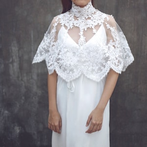 Winter Wedding Cape, Winter Bridal Cape , Winter Bridal Capelet, Christmas Bridal Shower Gift, Winter bridal shower gift / &quot;Cape 106&quot;