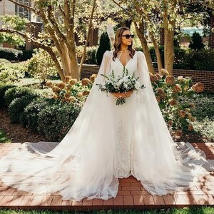 Bridal Cape Veil, Wedding Cape, Tulle Cape Veil, Shoulder Veil