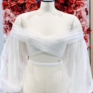 Tulle Long Sleeves Bridal Cape, Tulle Wedding Dress Shrugs, Long Sleeves Bridal Bolero, Tulle Wedding Bolero, Bridal Bolero / &quot;Cape 179&quot;