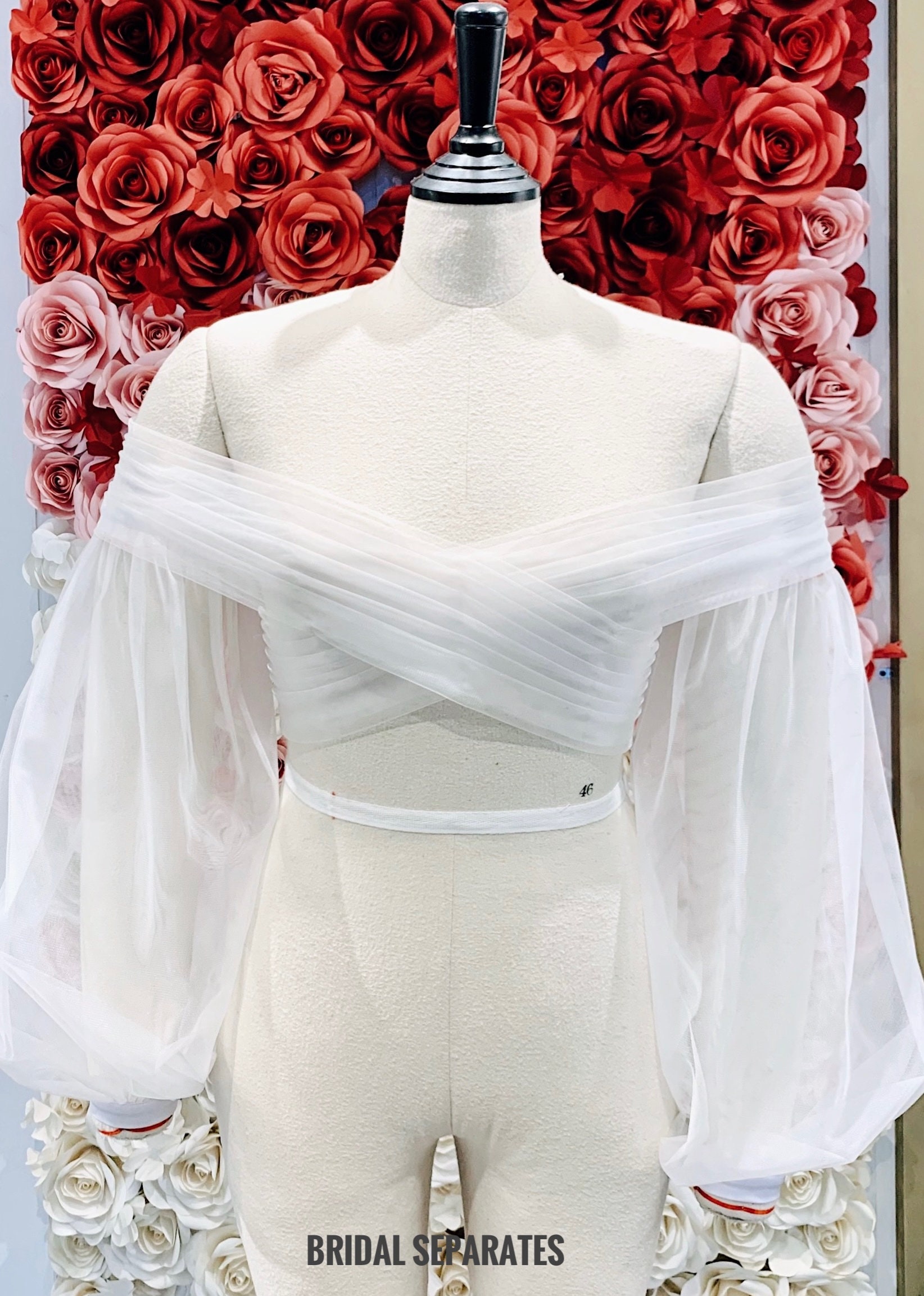 Tulle Long Sleeves Bridal Cape, Tulle Wedding Dress Shrugs, Long Sleeves Bridal Bolero, Tulle Wedding Bolero, Bridal Bolero / "Cape 179"