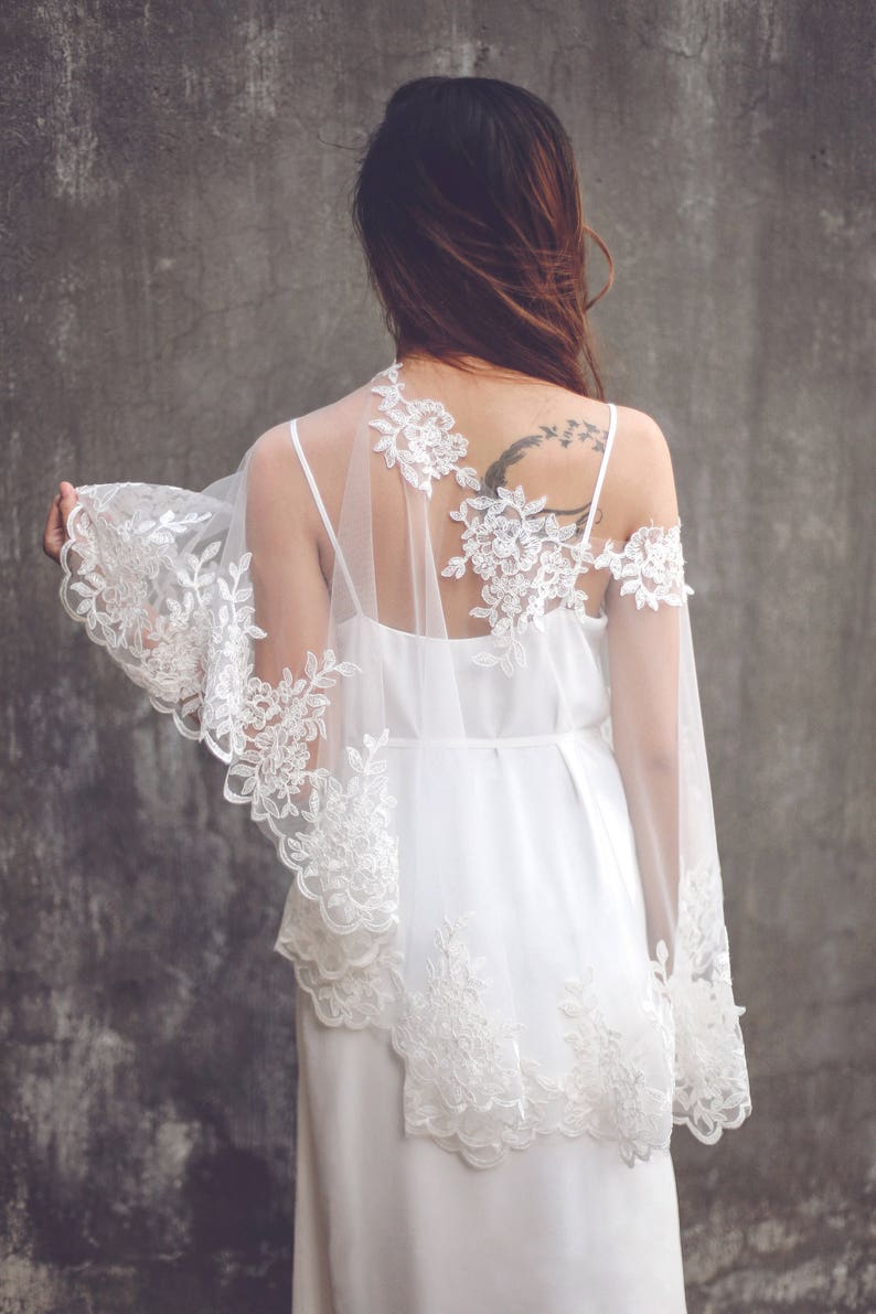 capelet wedding dress