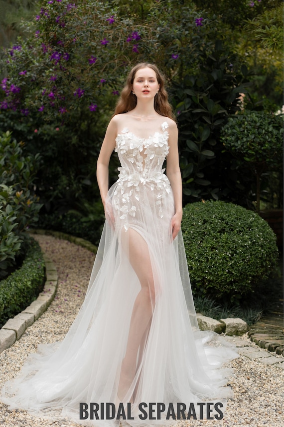 fitted lace wedding dress Illusion Bubble Sleeve Satin Mermaid Wedding Dress main image 1