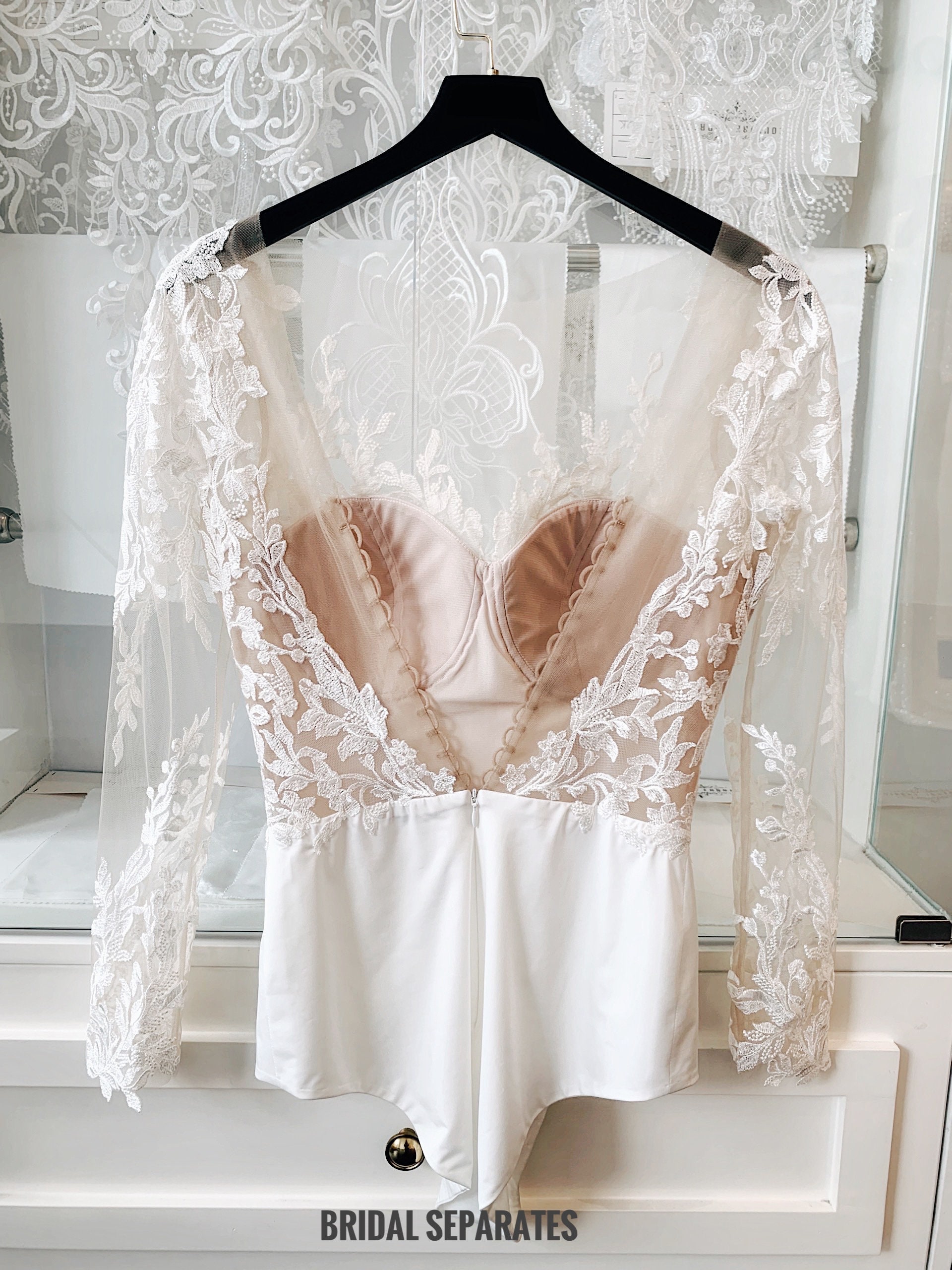 Long Sleeves Wedding Bodysuit, Lace Bridal Bodysuit, Wedding Separates  Bodysuit, Ivory Wedding Bodysuit, Lace White Bodysuit / "bodysuit 39" - Etsy