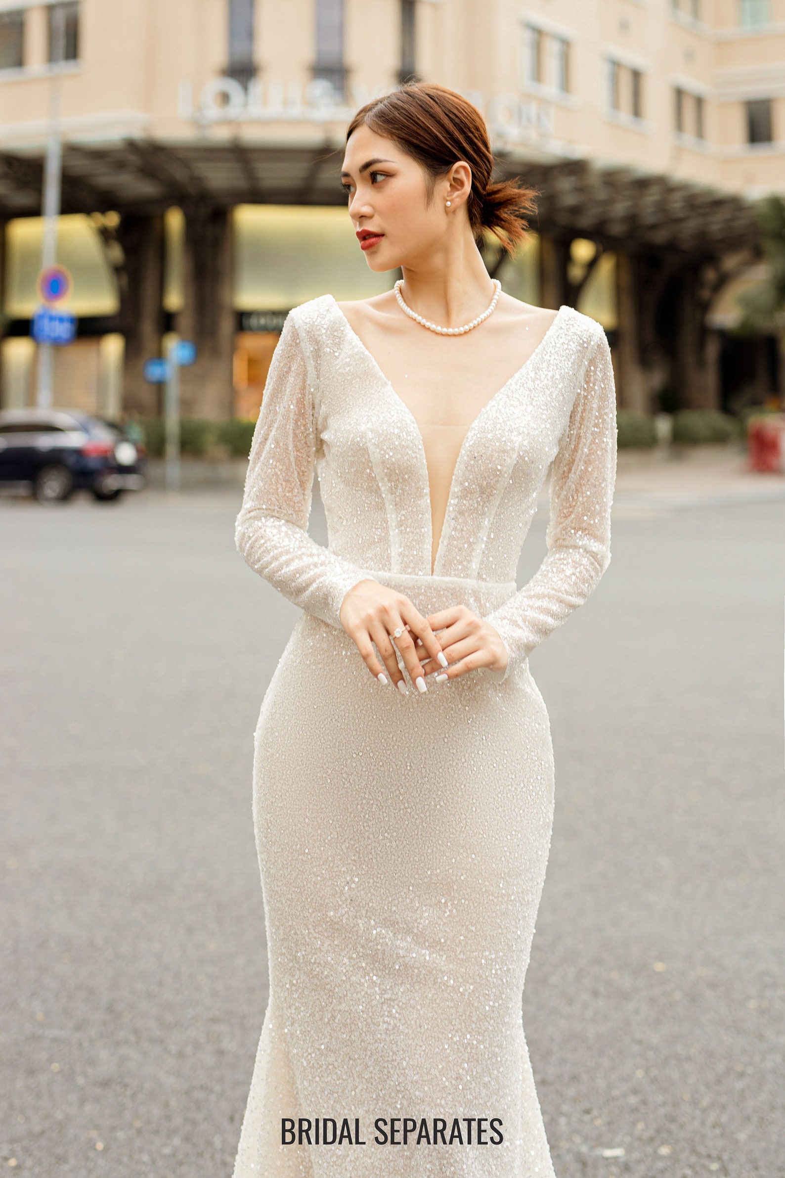 Fishtail bride toast costume main image 0