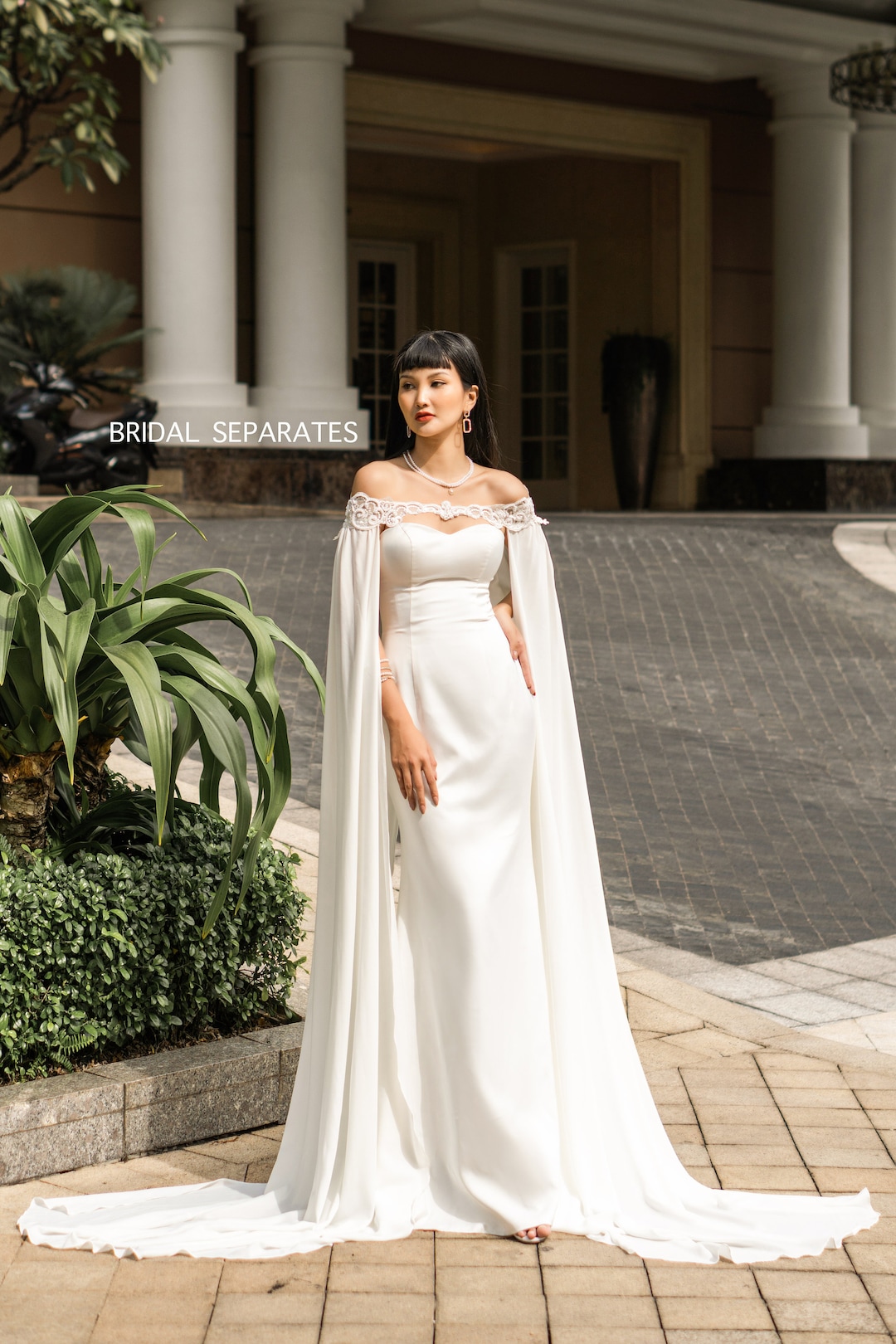 Bridal shoulder cape deals