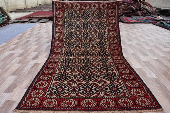 Antique sistan baluch rug