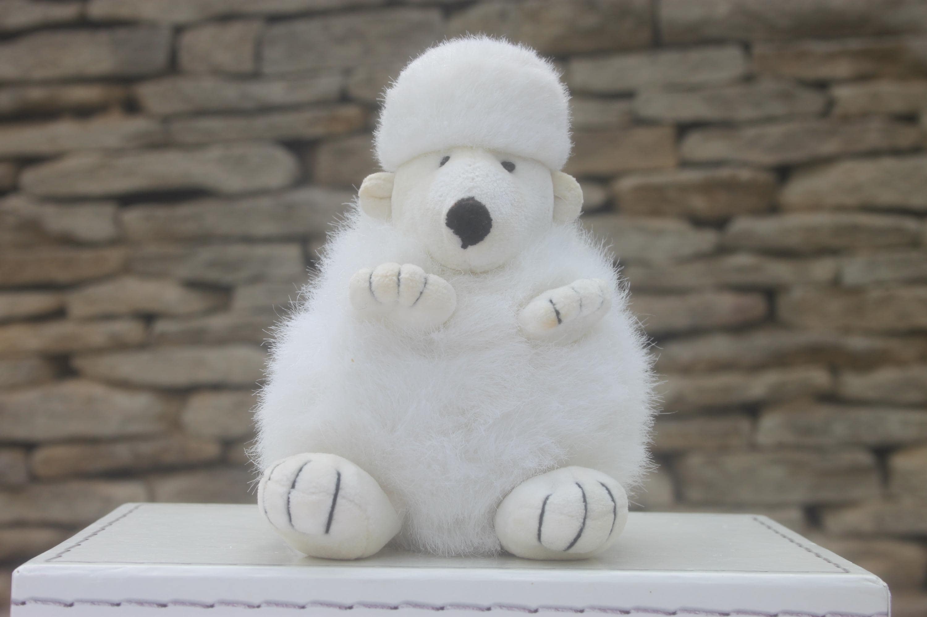 ・polar bear・１６cm・B&G. ・ Bing and Grondahl Figurine Polar Bear No. 1857