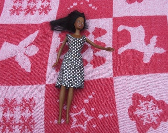 Barbie doll & friends Mattel 1995 sparkly dress long black hair, children's toys, girl's toys, teen dolls, modern dolls