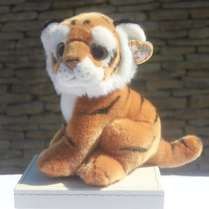 Etiquetas de tarjeta de tigre de peluche, excelente estado, regalo, Ty Pouncer, ojos grandes, juguetes de compañía, juguetes para niños, juguetes de animales salvajes