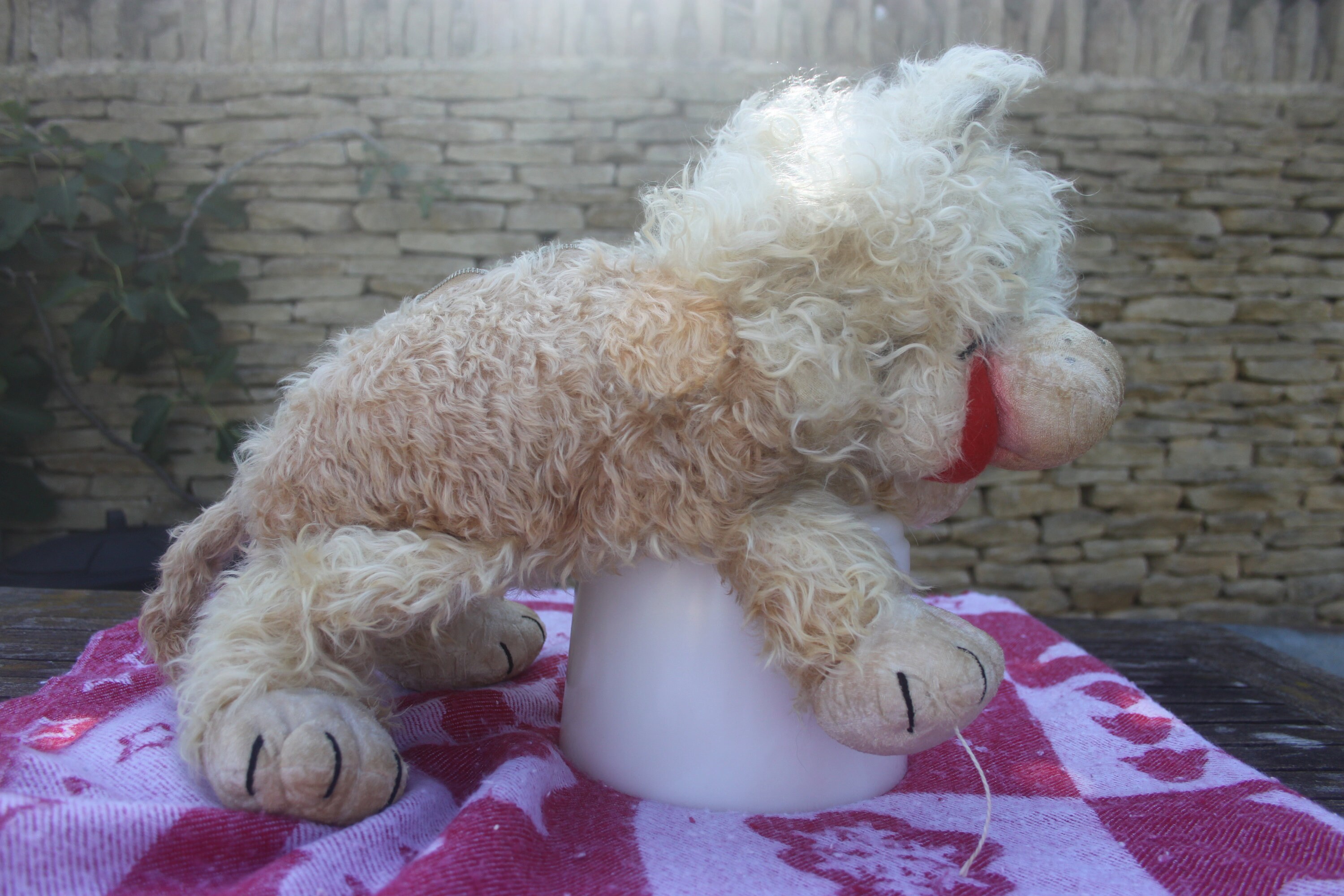 ヴィンテージの大型メリーソート ライオン パジャマ ケース